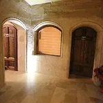 Family Cave Hotel 3*