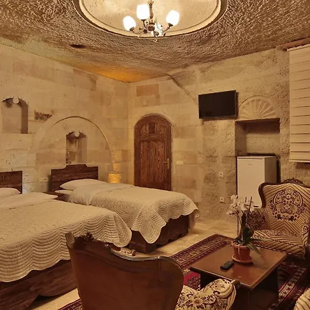 Ξενοδοχείο Family Cave