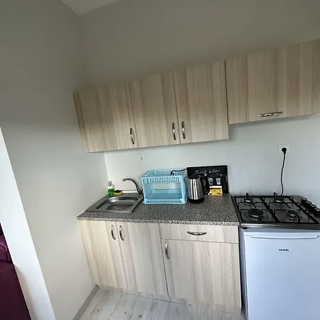 Отель Family Cave 3*