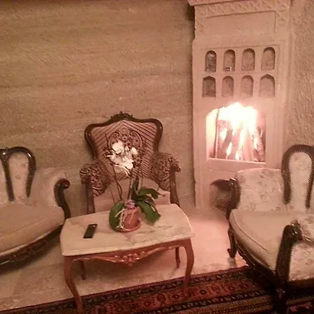 Hotel Family Cave 3*