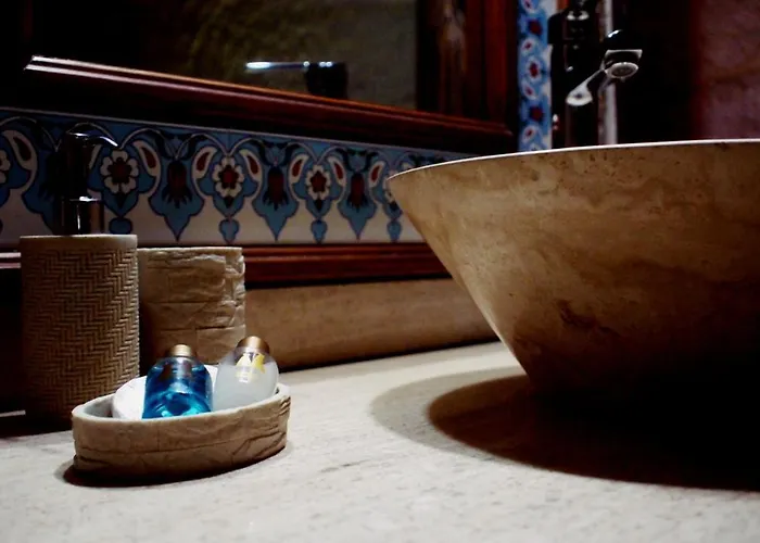 酒店 家庭洞穴套房酒店