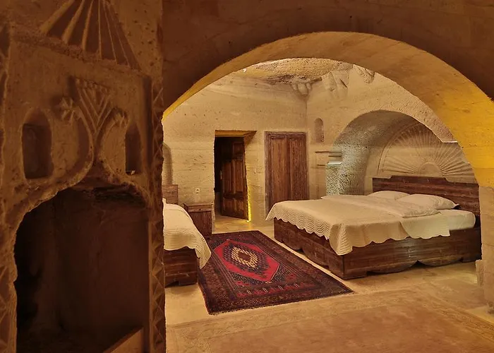 酒店 家庭洞穴套房酒店 3*