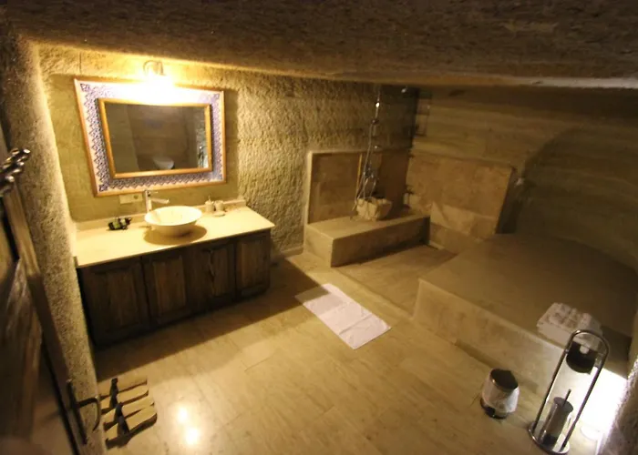 Hotel Family Cave 3*